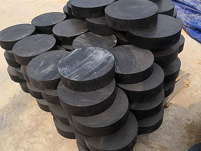 湖口县板式橡胶支座由若干层橡胶片与薄钢板经加压硫化